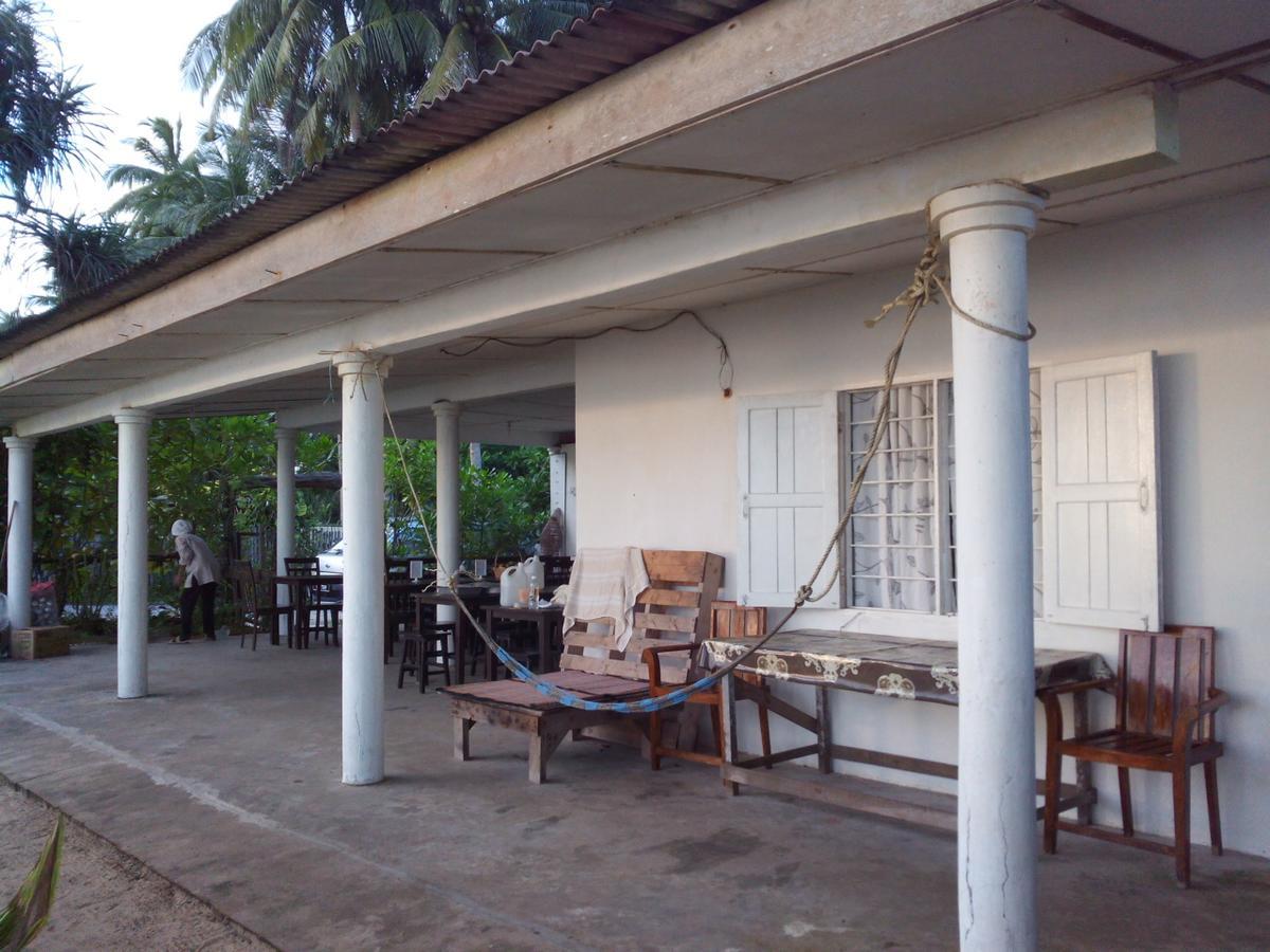 Pandan Beach Homestay Kampong Pandan Εξωτερικό φωτογραφία